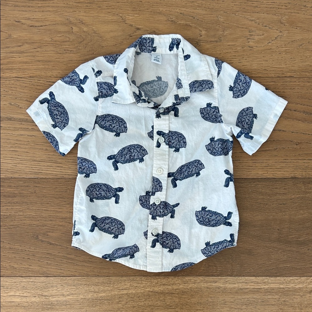 Old Navy Kids Turtle Print Button Down Shirt - White and Navy